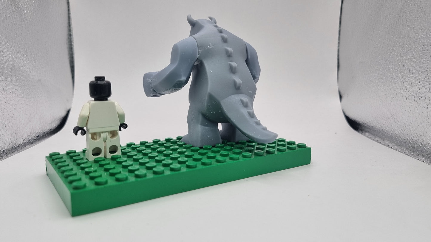 Building toy custom 3D printed blue friendly monster bigfig!