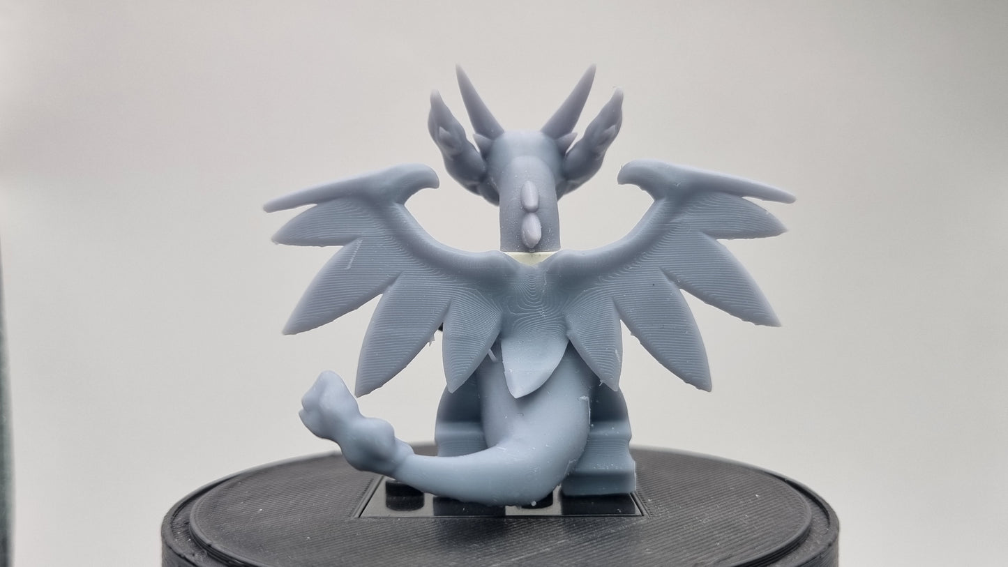Building toy custom 3D printed minifigure animal to catch dragon X!