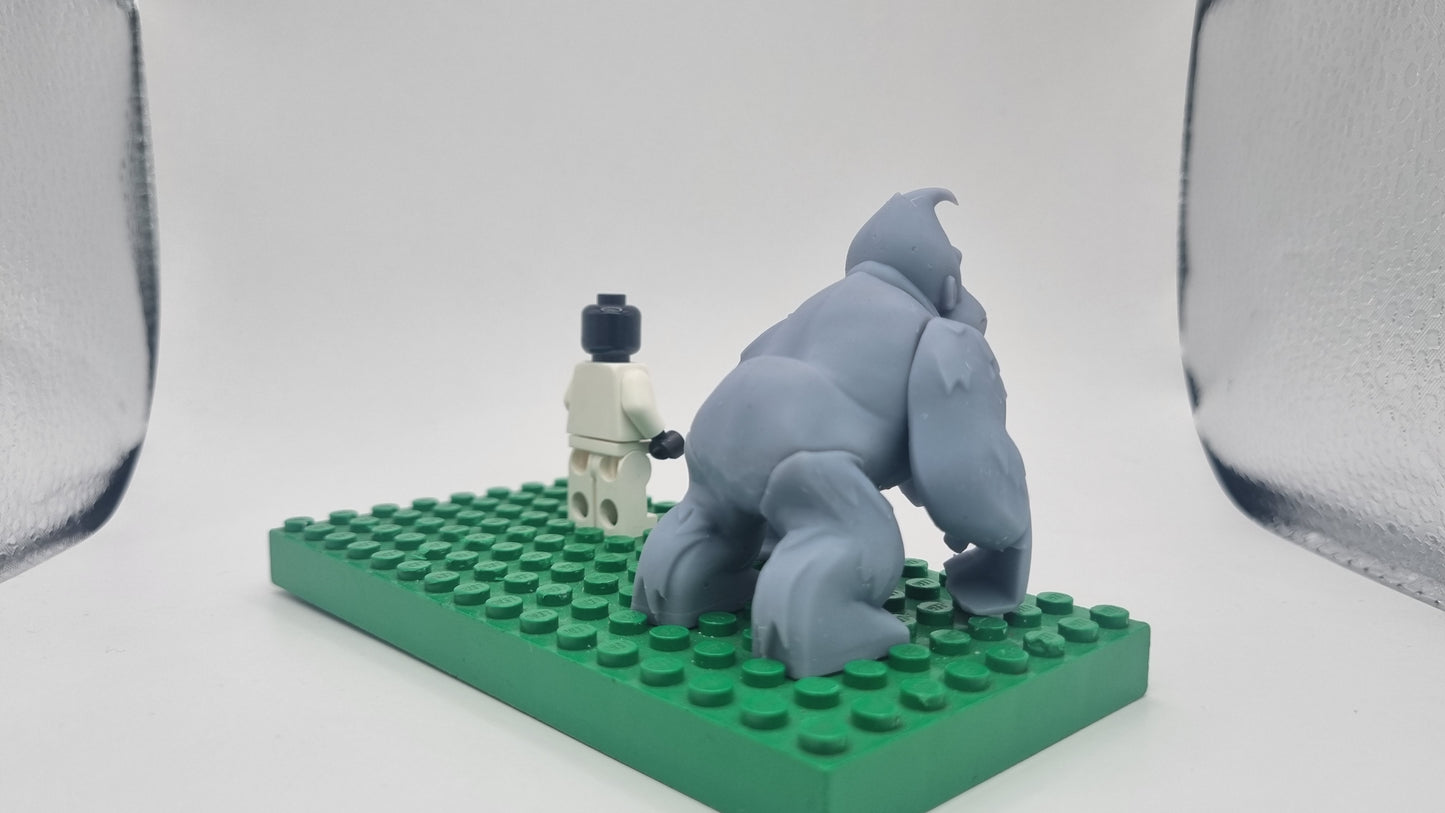 Building toy custom 3D printed angry barrel throwing monkey!