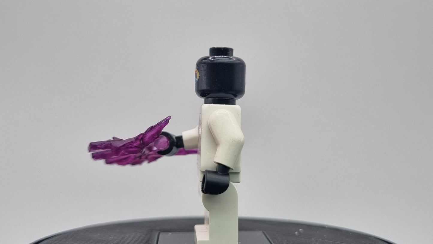 Building toy custom 3D printed painted super hero throwing cards!