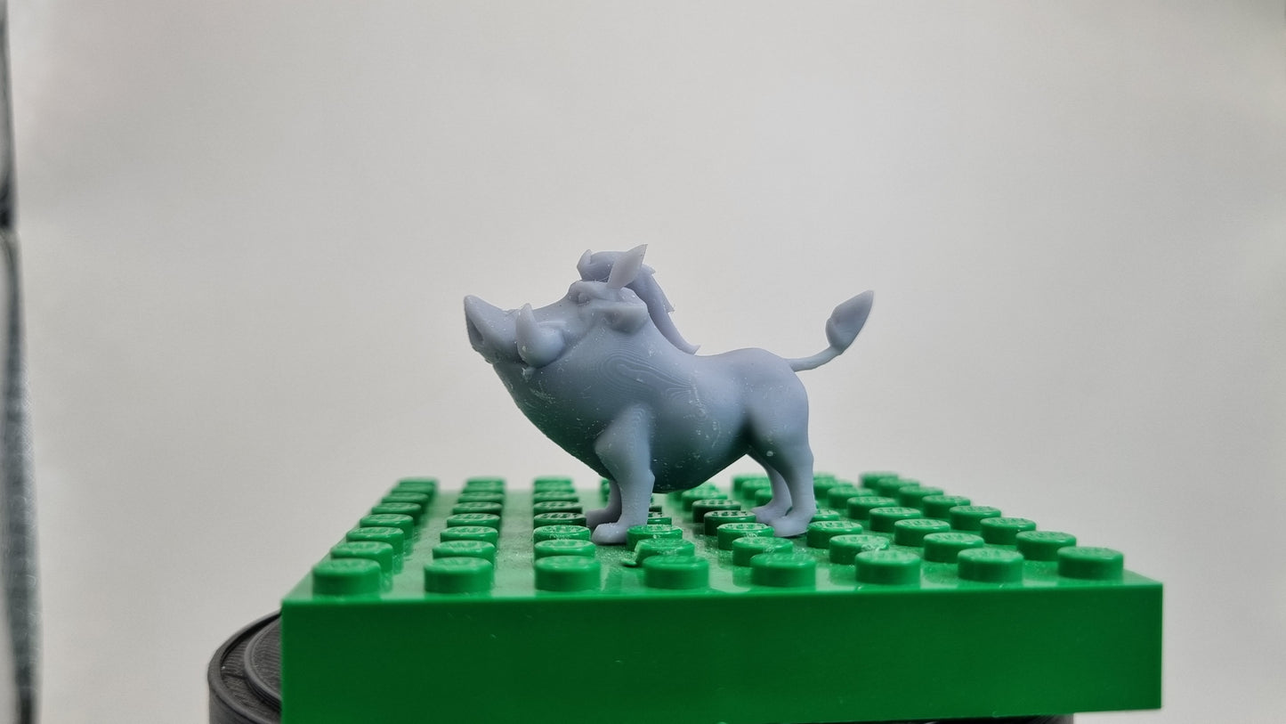 Building toy custom 3D printed pig that's a lions friend!