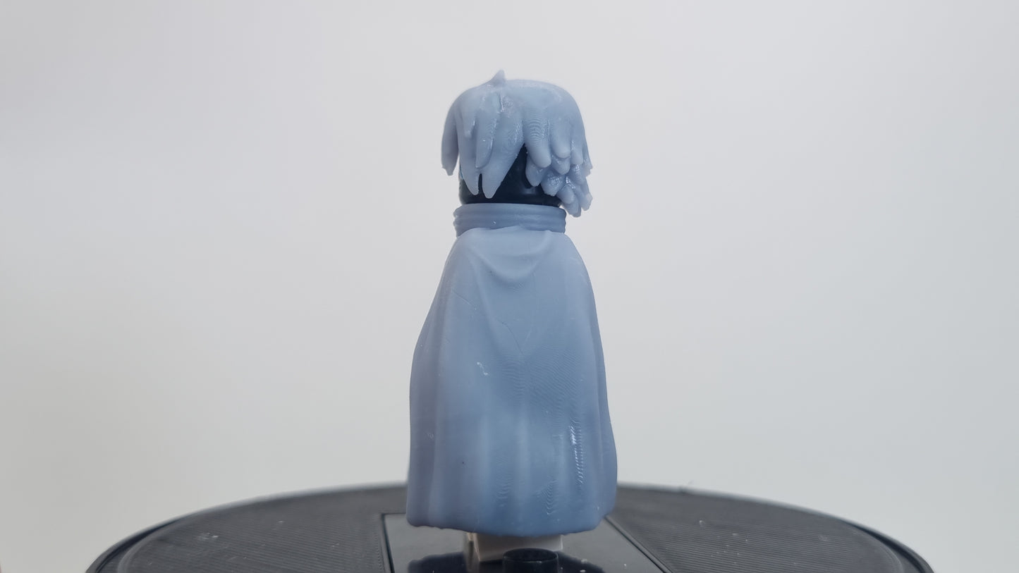 Building toy custom 3D printed ninja with closed cloak!