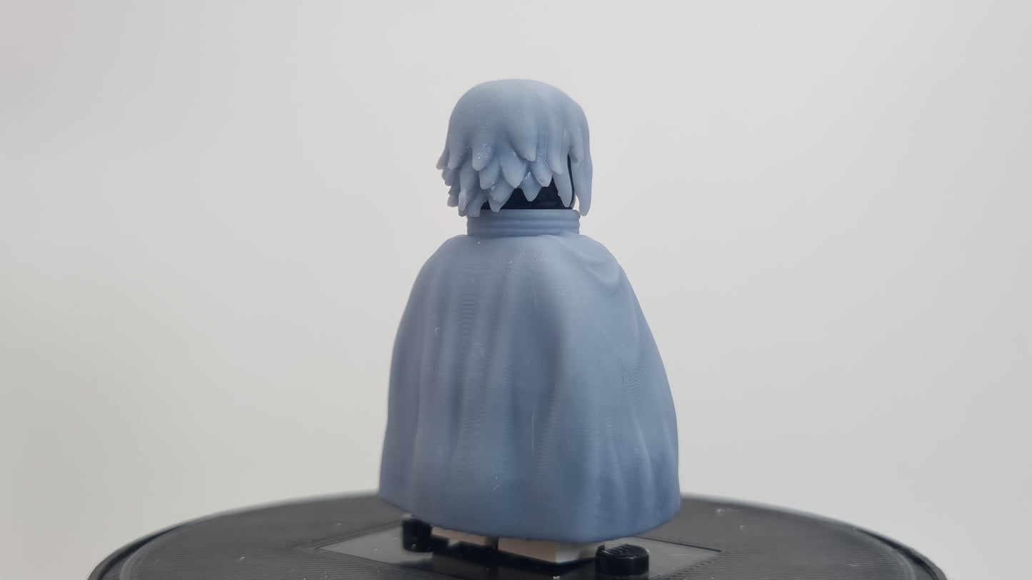 Building toy custom 3D printed ninja with closed cloak!