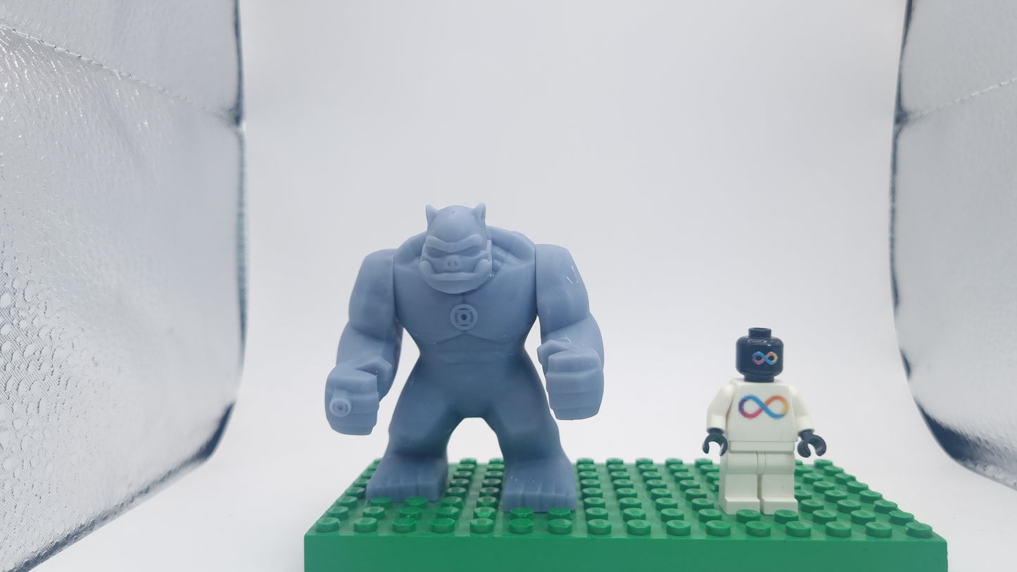 Building toy custom 3D printed super hero with red helmet bigfig!