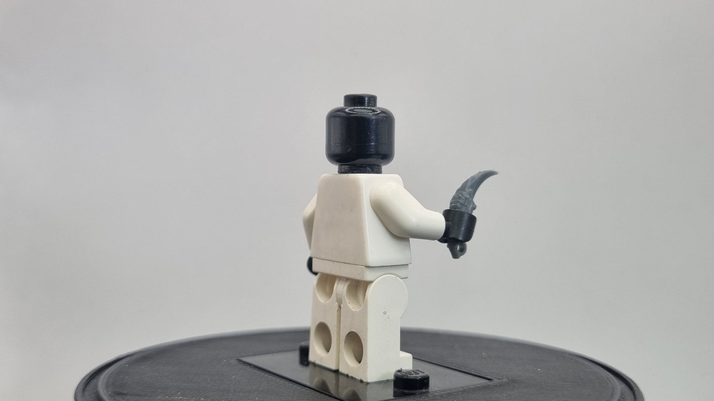 Building toy custom 3D printed knife! Printed in 12k high resolution resin!