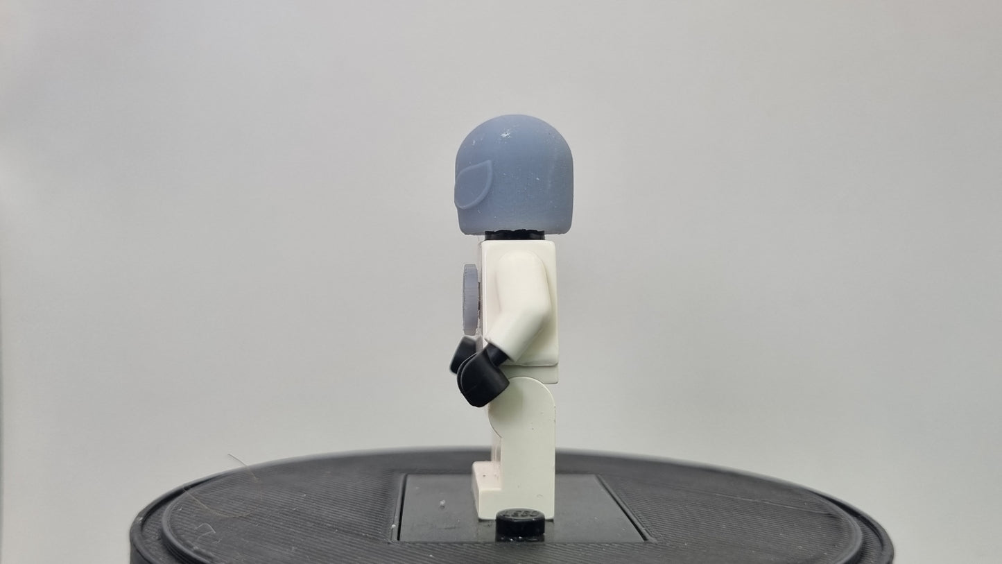 Building toy custom 3D printed super hero coler archnid with normal eyes!