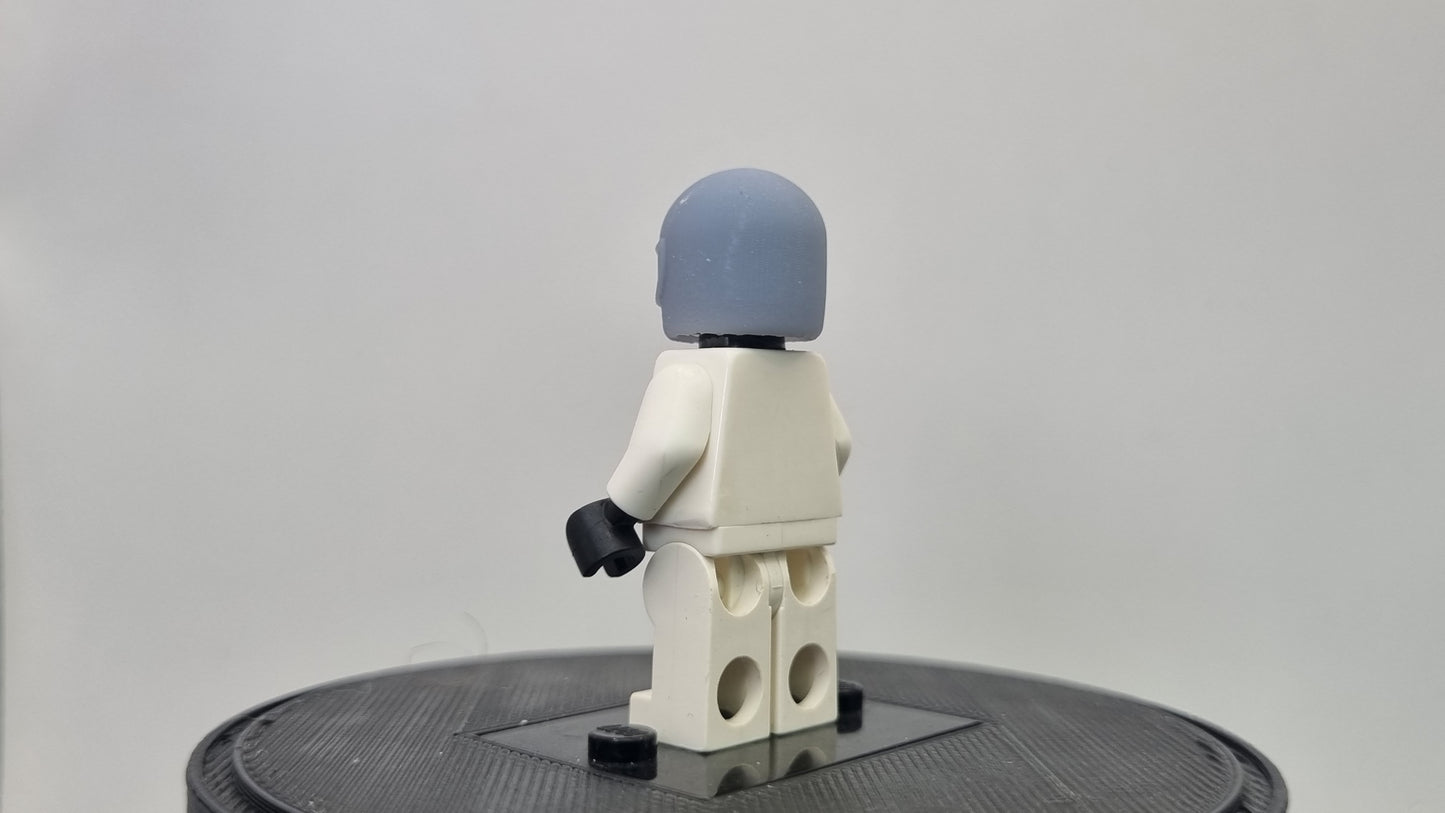 Building toy custom 3D printed super hero coler archnid with posed eyes!
