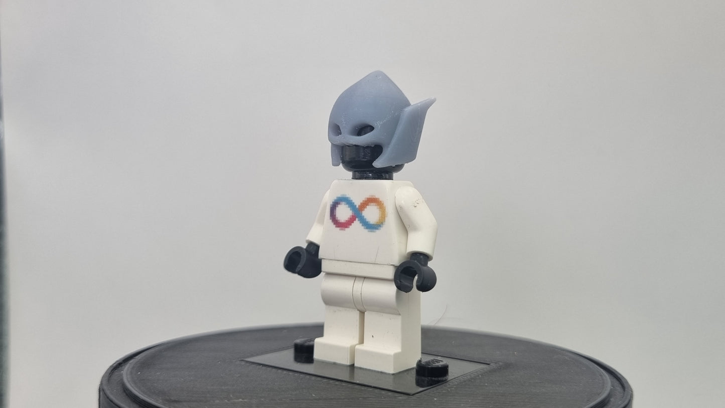 Building toy custom 3D printed super hero pointy helmet!