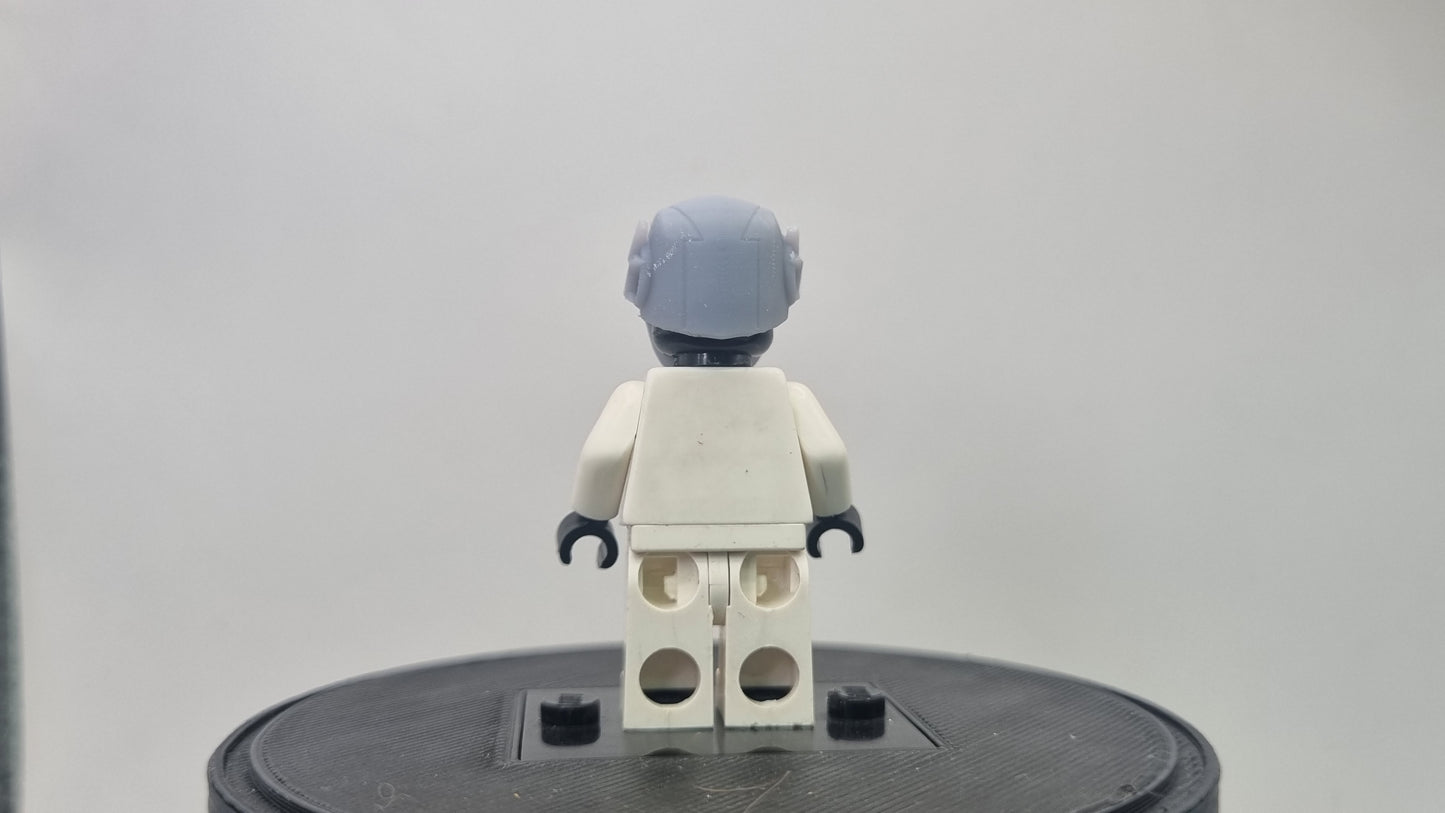 Building toy custom 3D printed super hero back wards fast runner mask!