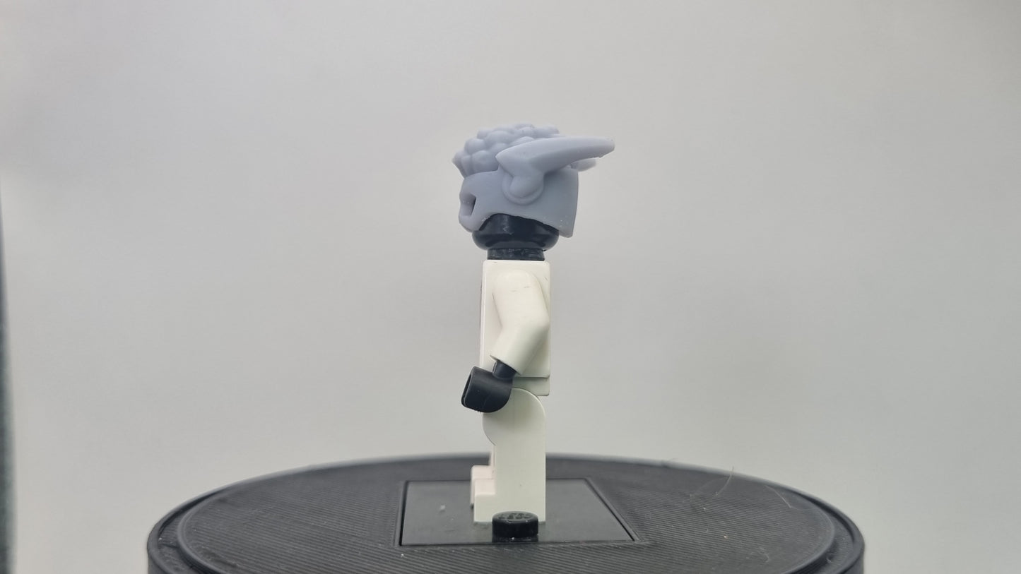 Building toy custom 3D printed super hero fast runner with small afro!