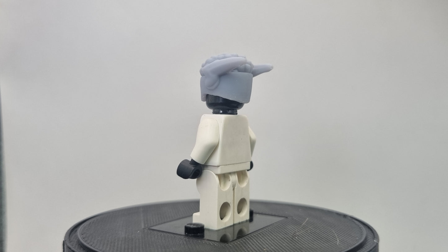 Building toy custom 3D printed super hero fast runner with small afro!