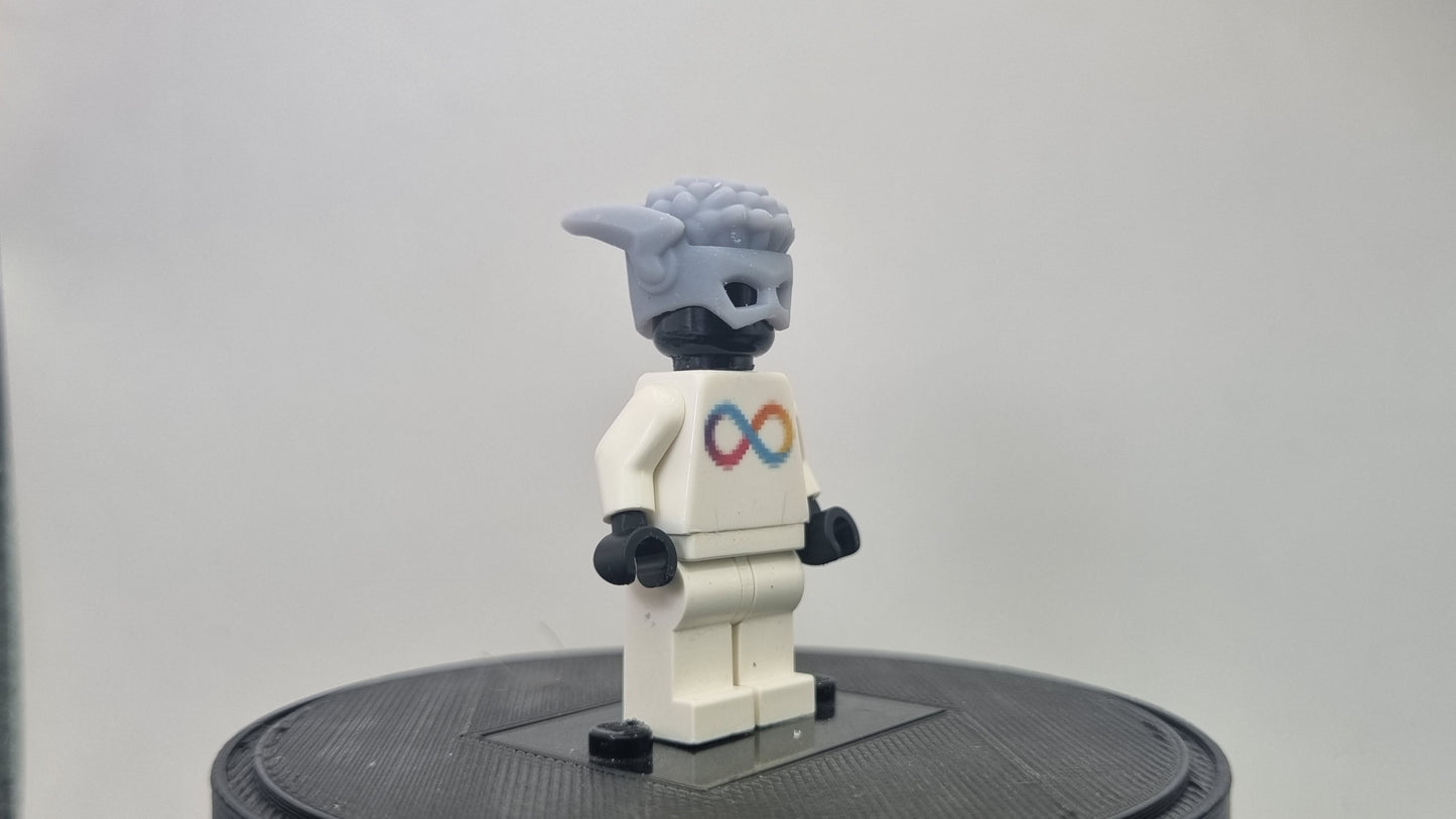 Building toy custom 3D printed super hero fast runner with small afro!