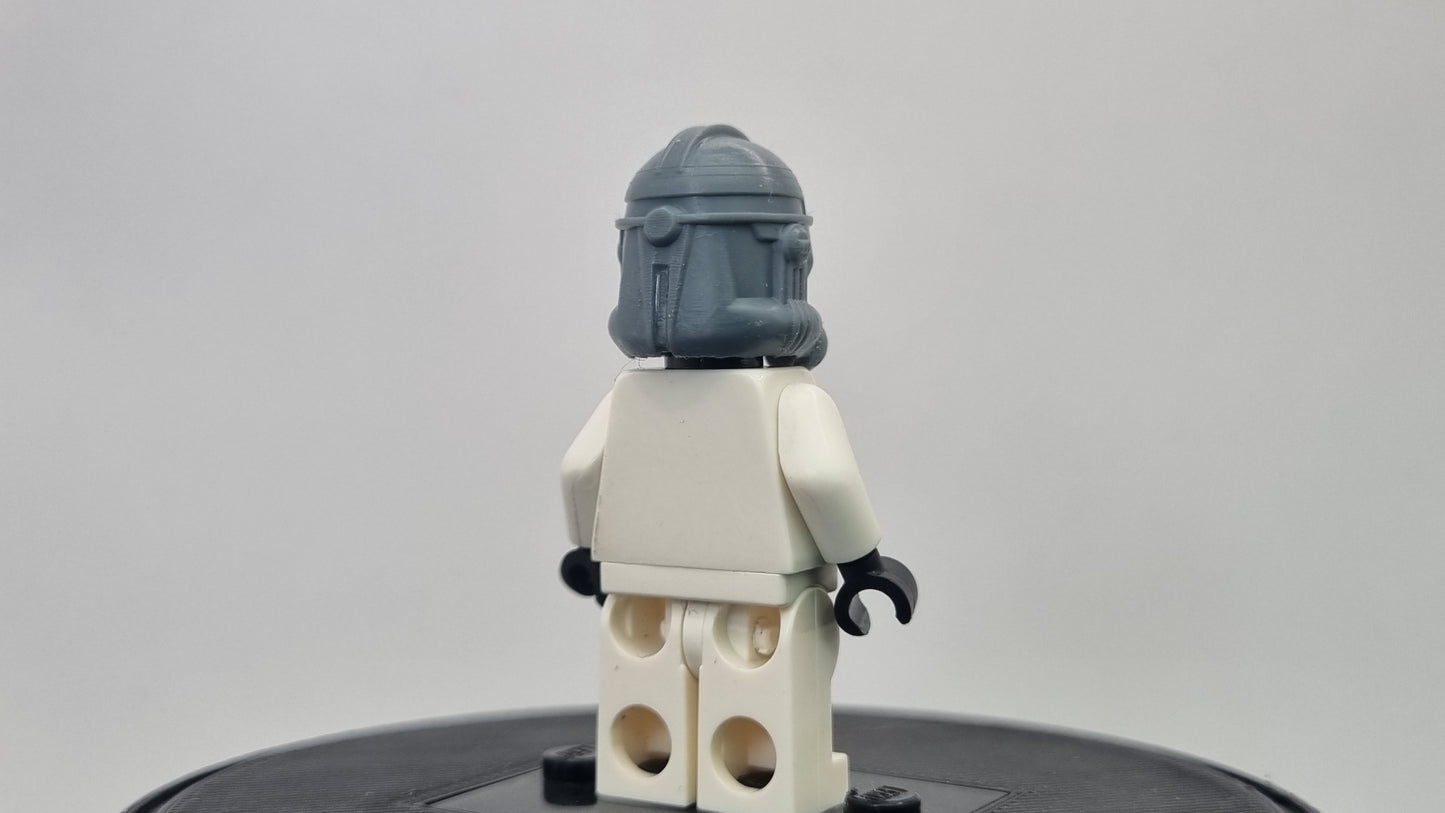 Building toy custom 3D printed v2 galaxy wars helmet printed in 12k! By clayman3d