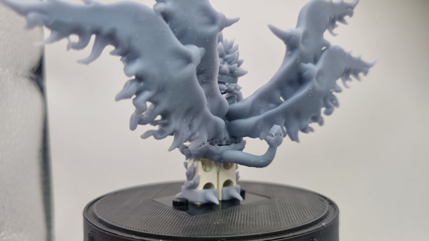 Building toy custom 3D printed animal to catch with medium plant on his back!