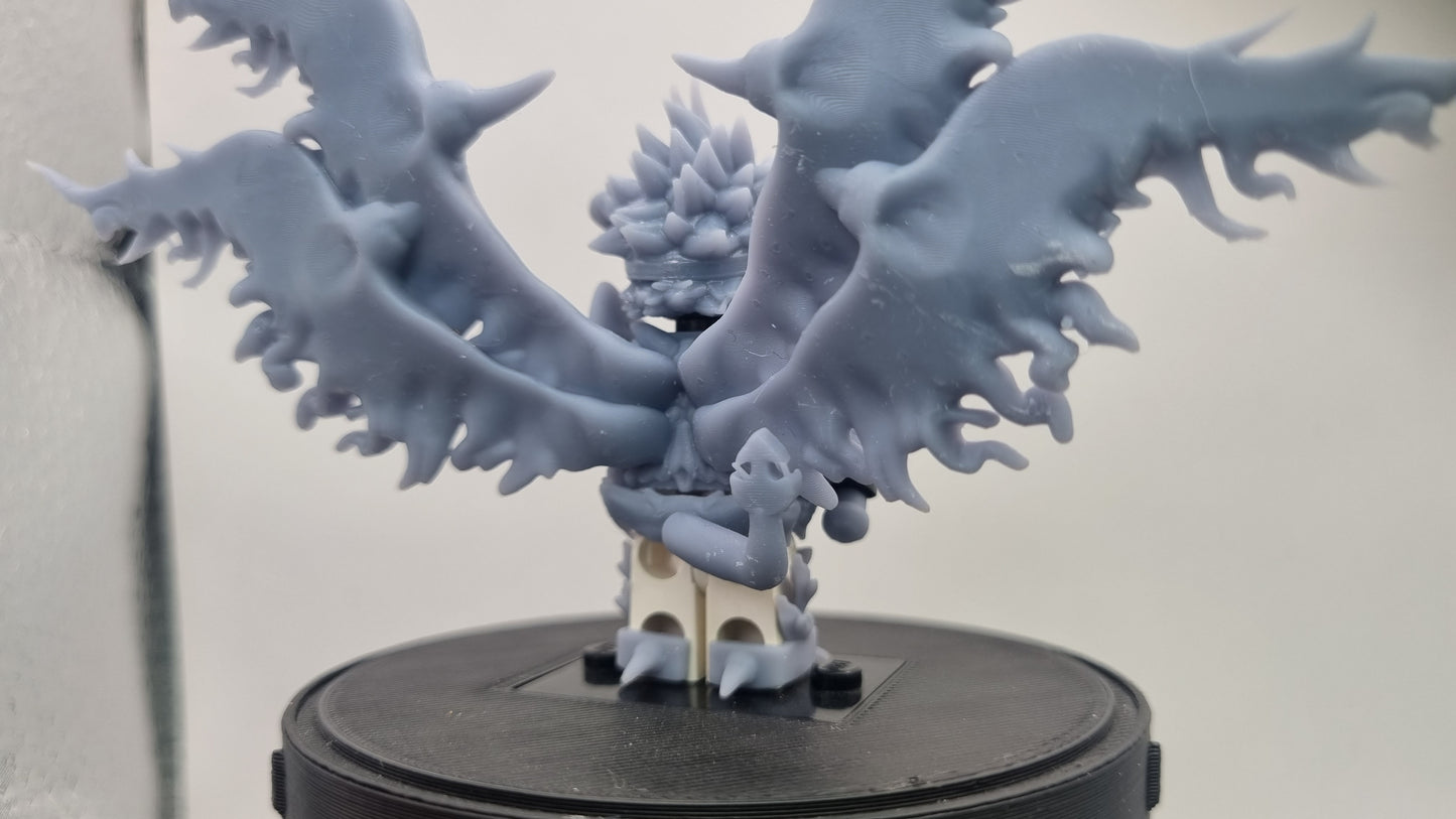 Building toy custom 3D printed animal to catch with medium plant on his back!