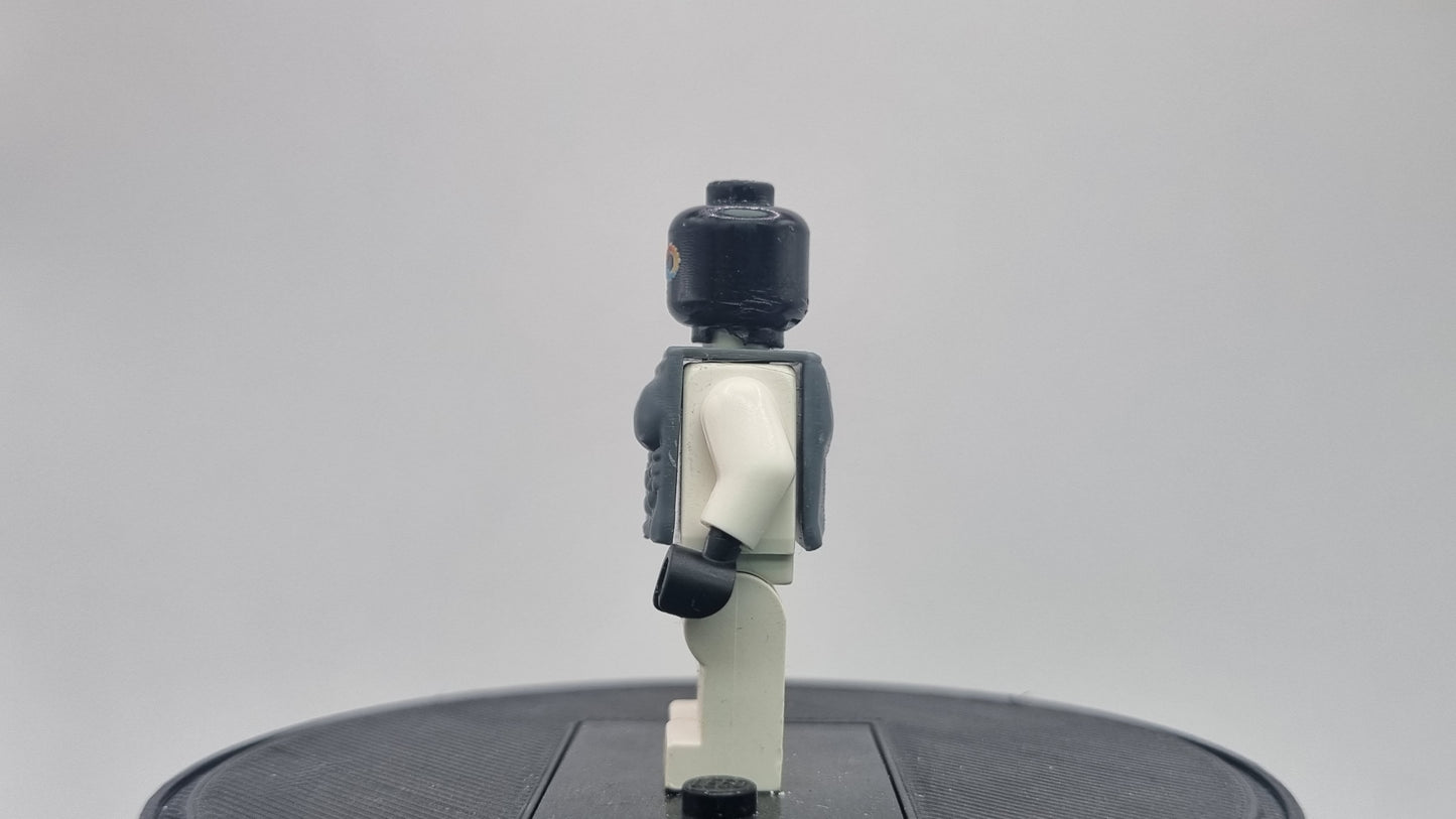 Building toy custom 3D printed muscalar torso! Printed in 12k high resolution resin!