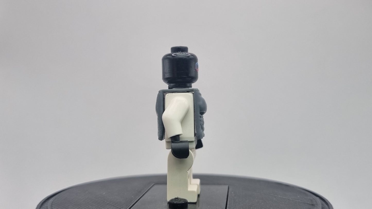 Building toy custom 3D printed muscalar torso! Printed in 12k high resolution resin!