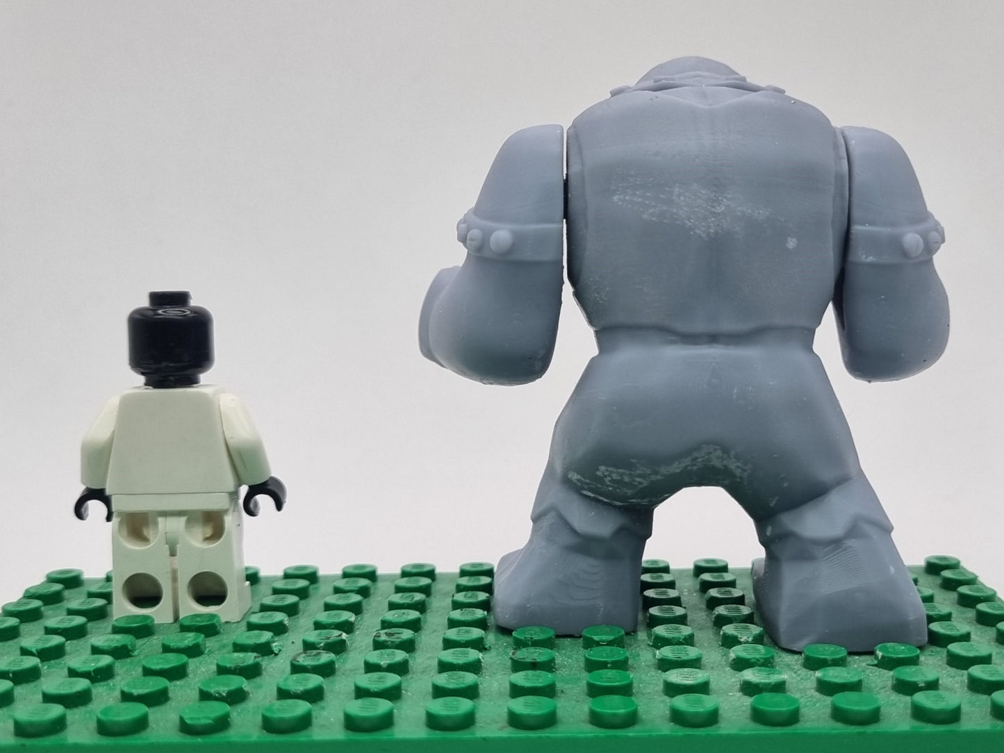 Building toy custom 3D printed super hero big red rampaging guy!