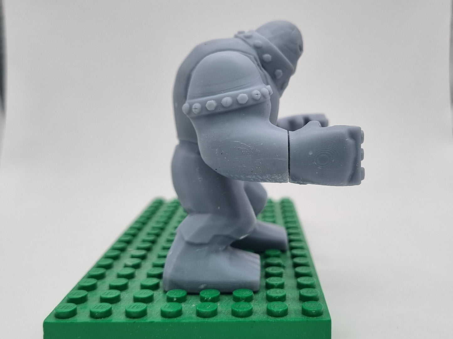 Building toy custom 3D printed super hero big red rampaging guy!