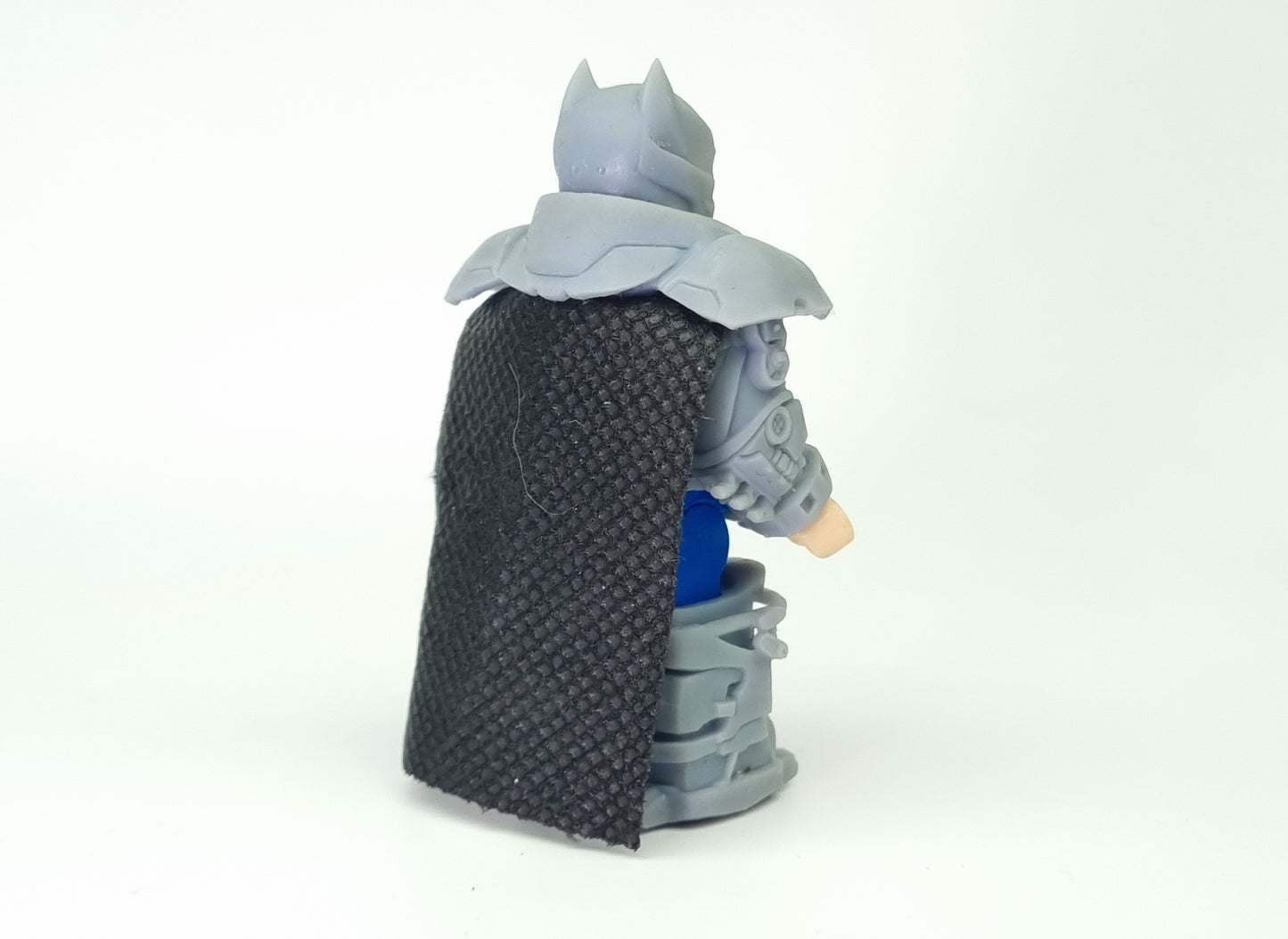 Building toy custom 3D printed snow armor XE by miniheropolis!