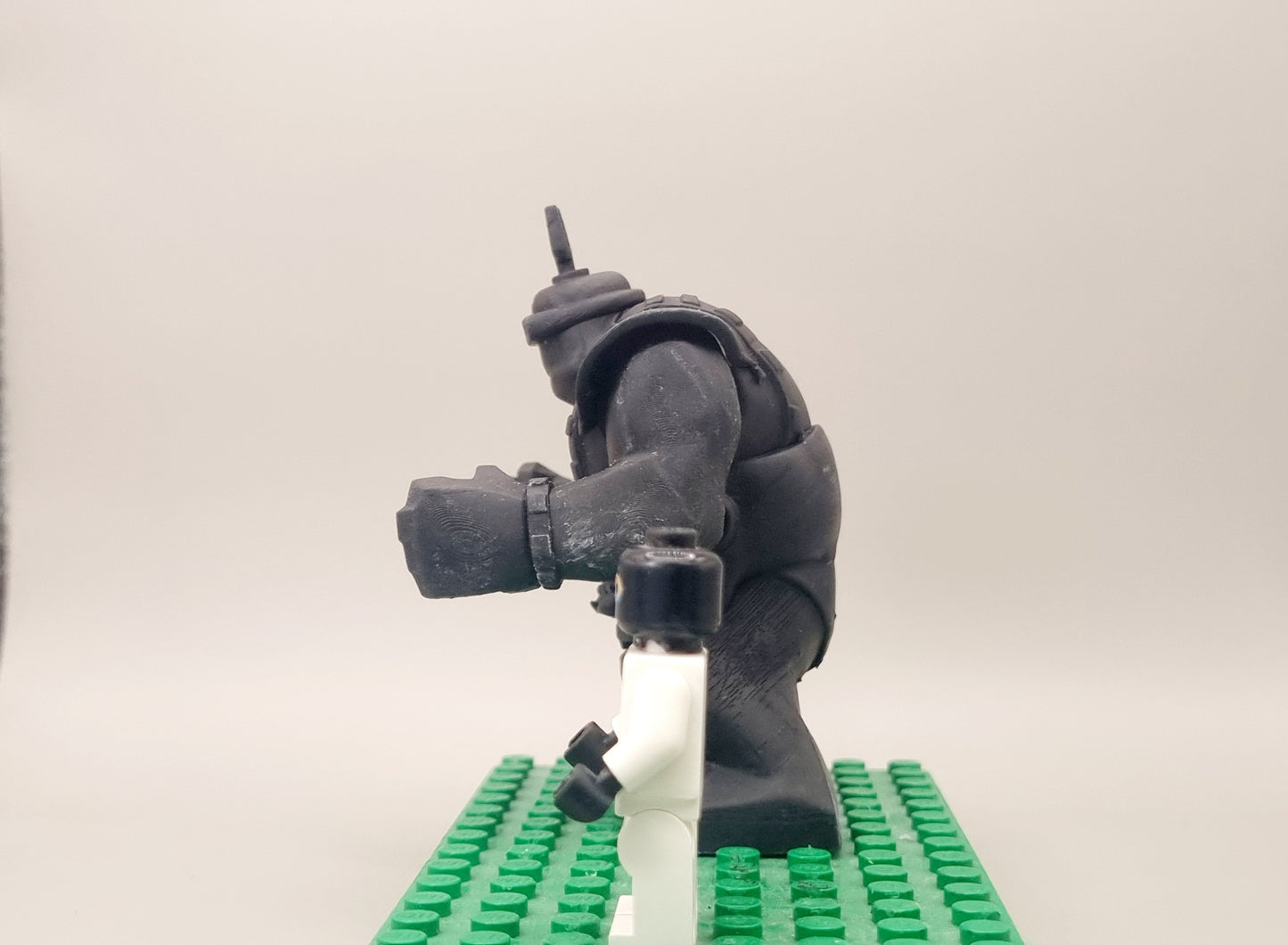 Building toy custom 3D printed tortoise brain enemy big figure!