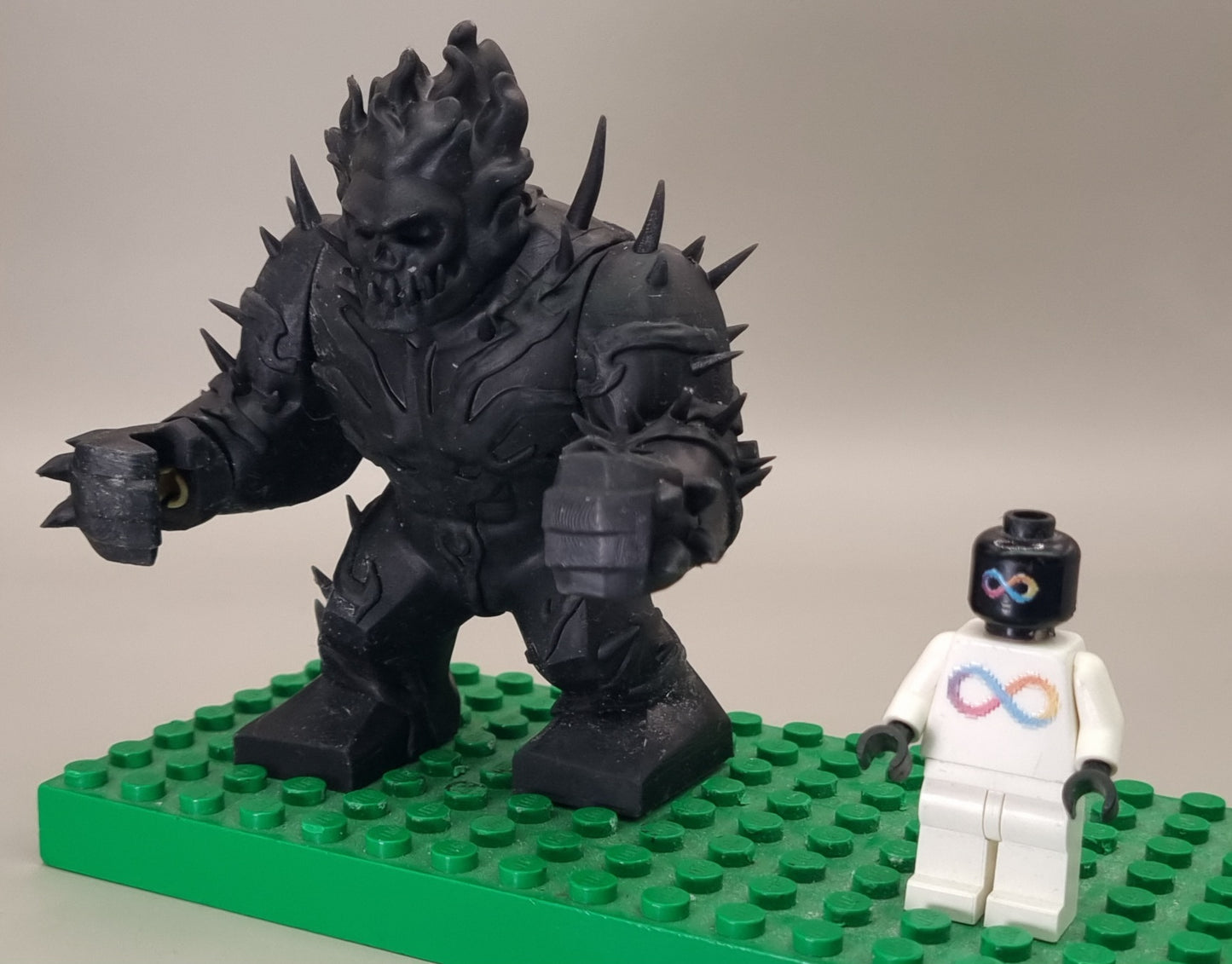 Building toy custom 3D printed super hero flaming head bigfig!