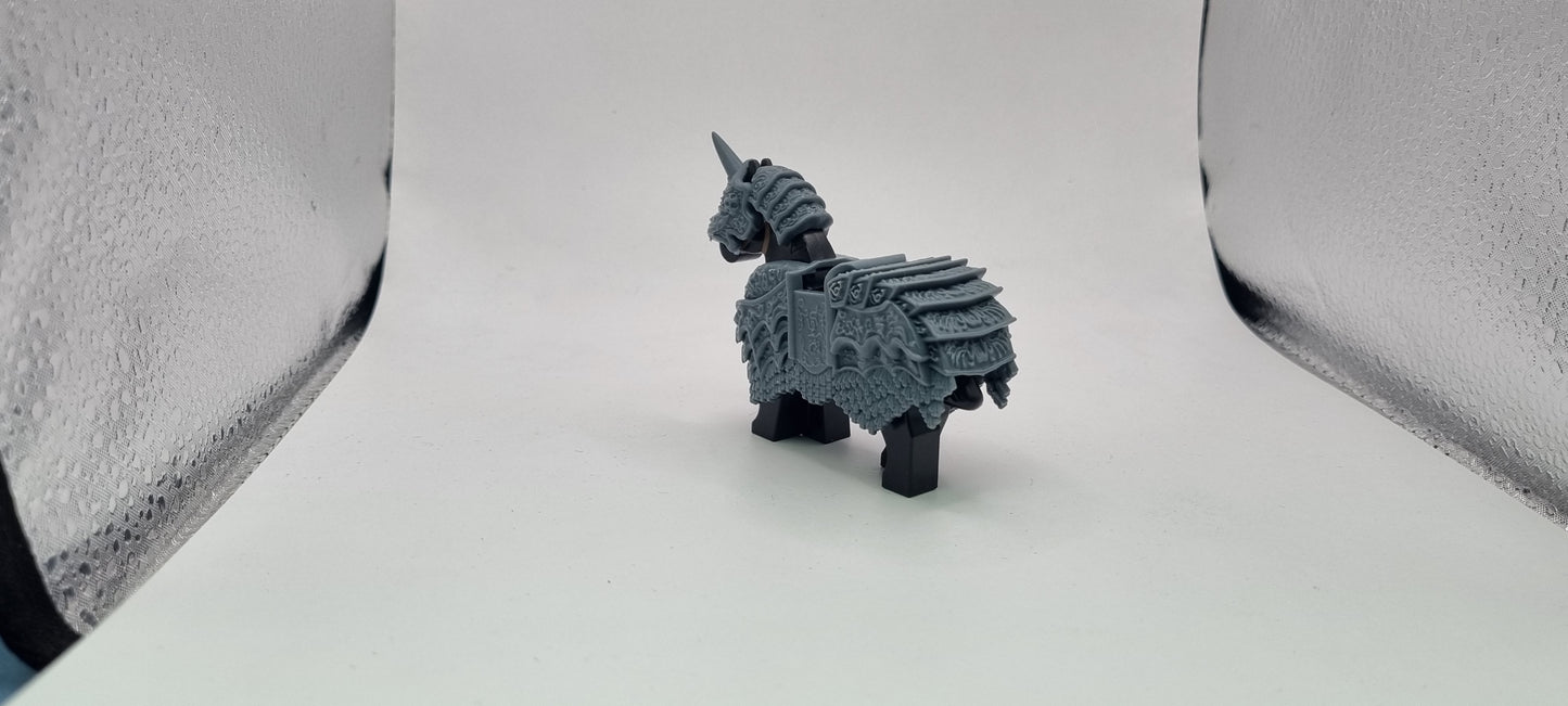 Building toy custom 3D printed lord of the three defender with horse!