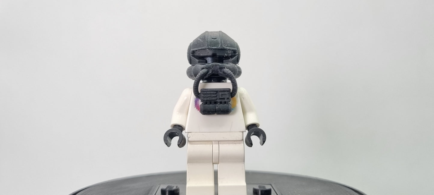 Building toy custom 3D printed galaxy wars cloning pilot helmet!