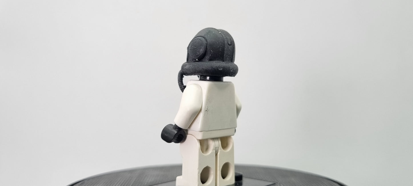 Building toy custom 3D printed galaxy wars cloning pilot helmet!