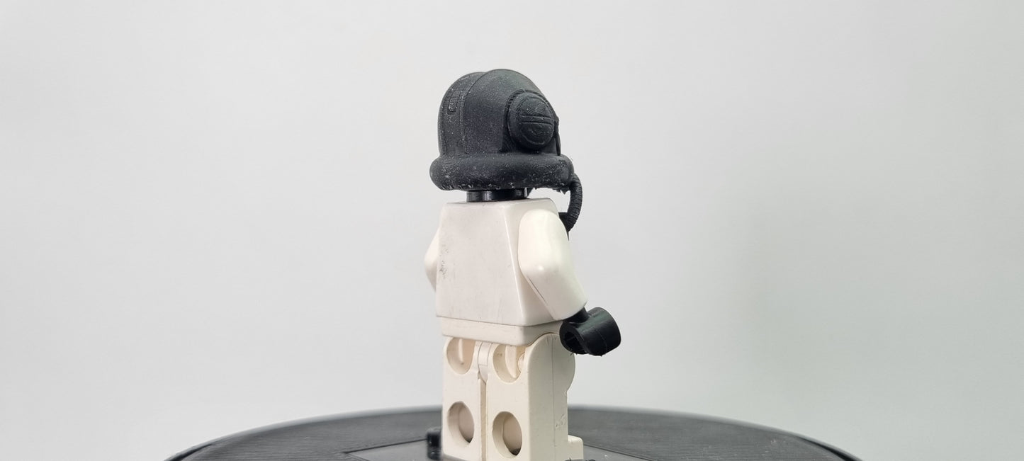 Building toy custom 3D printed galaxy wars cloning pilot helmet!