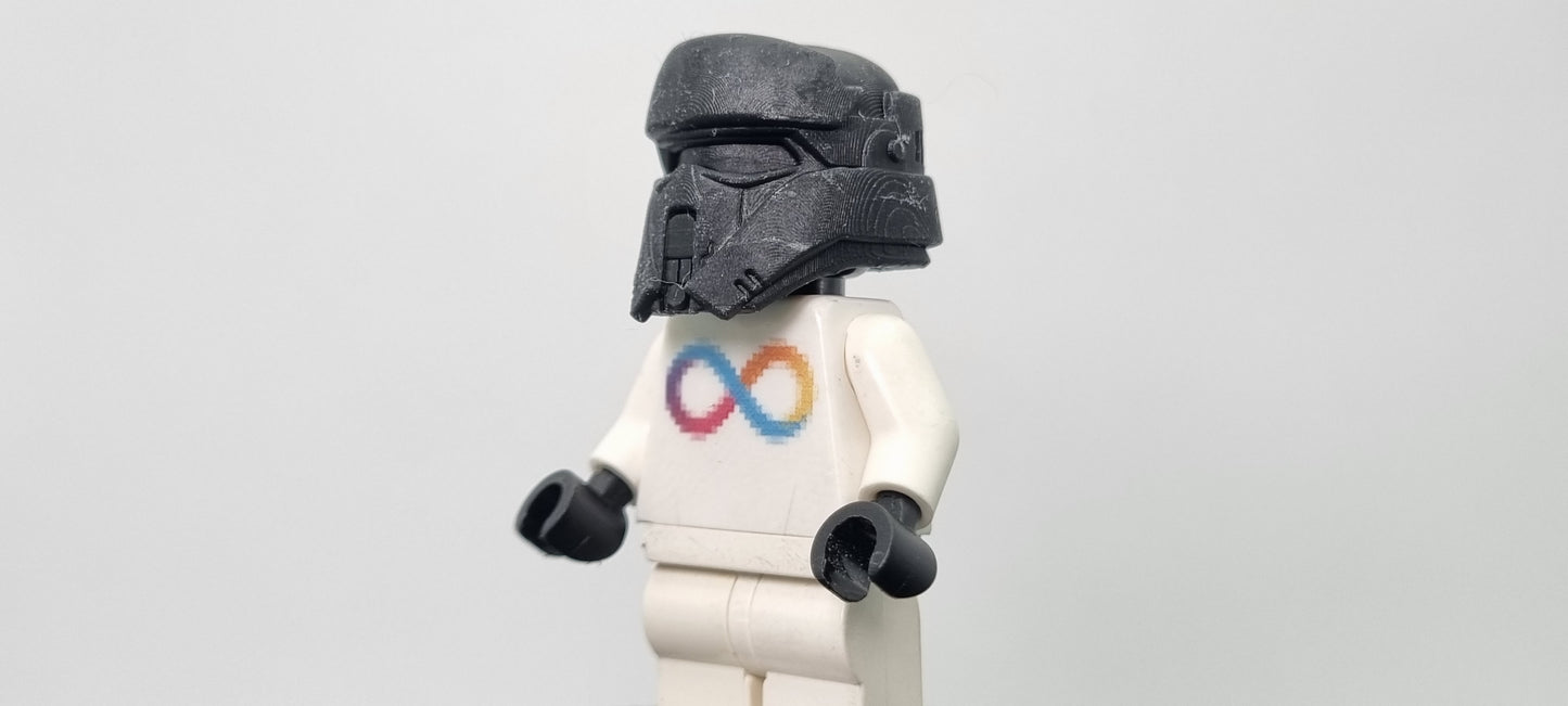 Building toy custom 3D printed galaxy wars beach helmet!