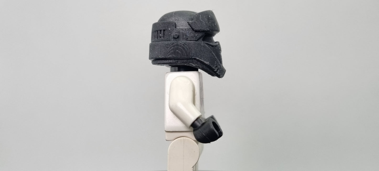 Building toy custom 3D printed galaxy wars beach helmet!