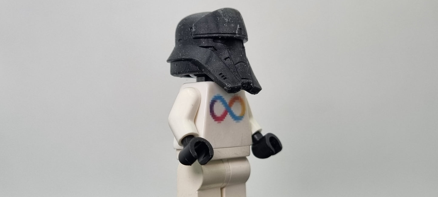 Building toy custom 3D printed galaxy wars tank driver helmet!