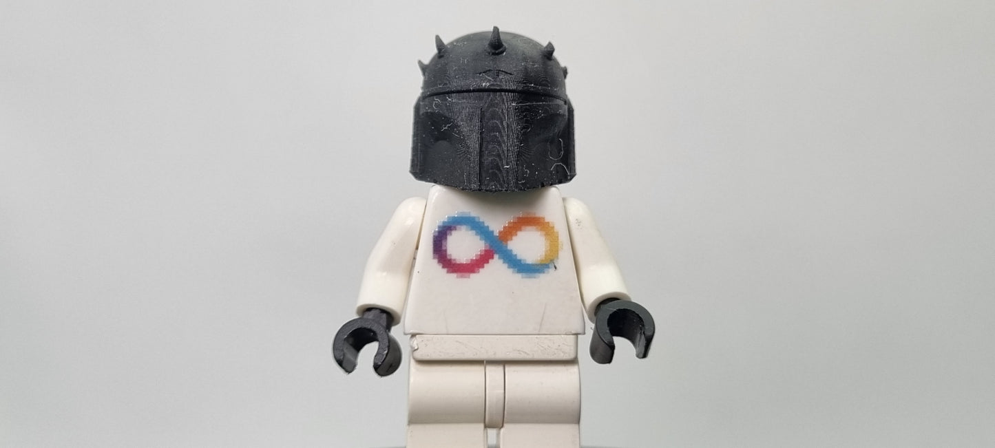 Building toy custom 3D printed galaxy wars bucket helmet with small spikes!