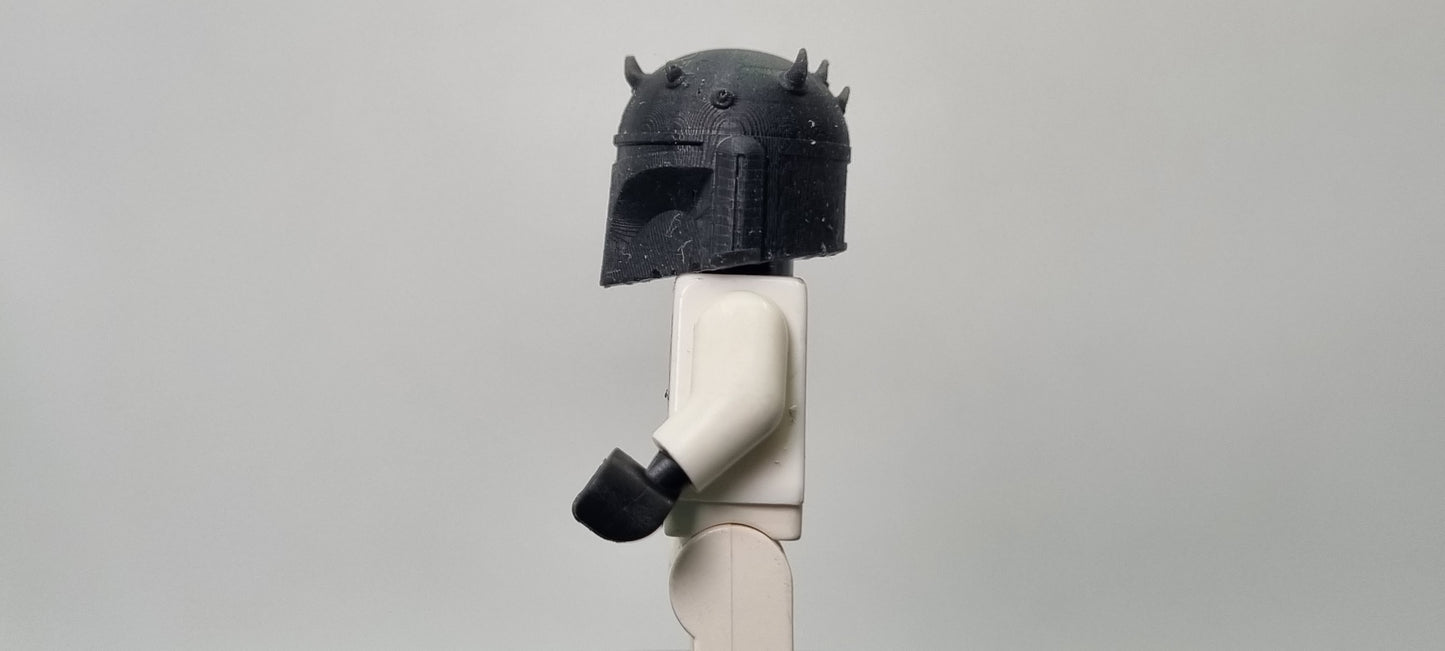 Building toy custom 3D printed galaxy wars bucket helmet with small spikes!