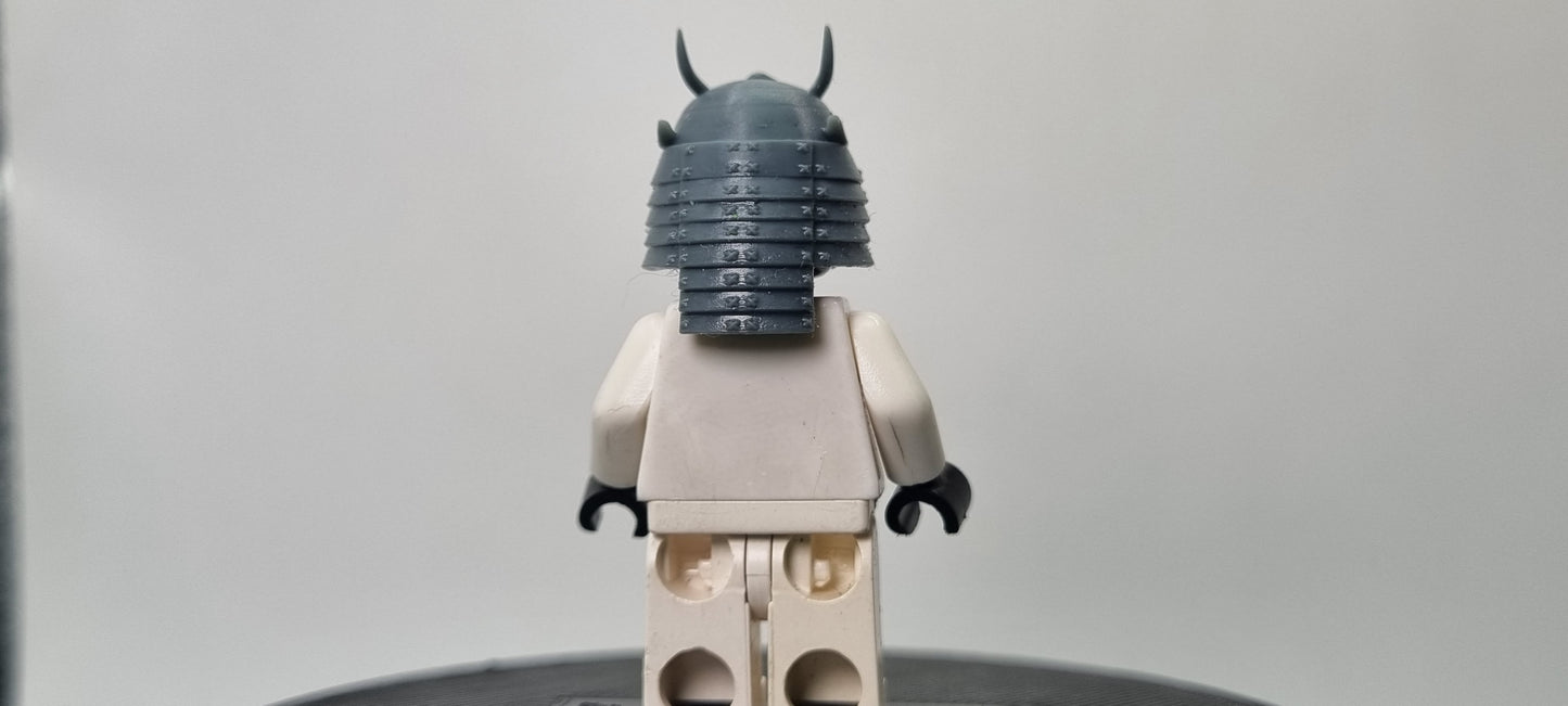 Building toy custom 3D printed galaxy wars samurai bucket helmet! Printed in high resolution 12k!