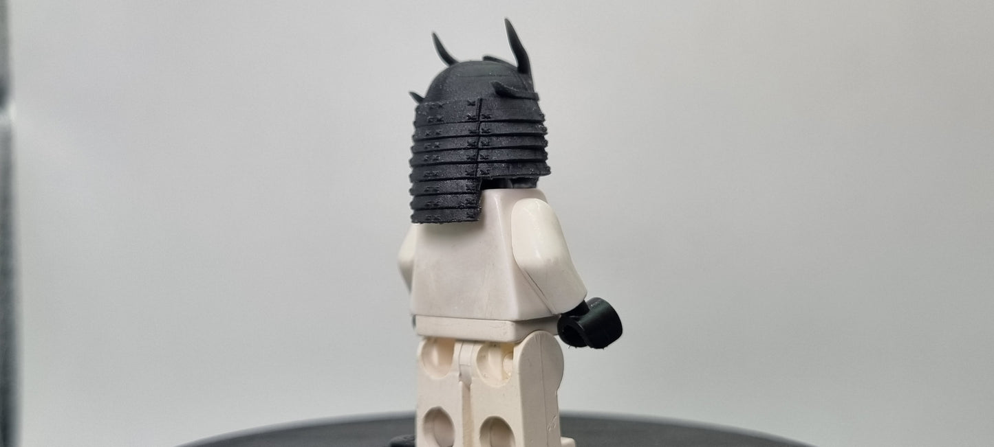 Building toy custom 3D printed galaxy wars samurai bucket helmet!