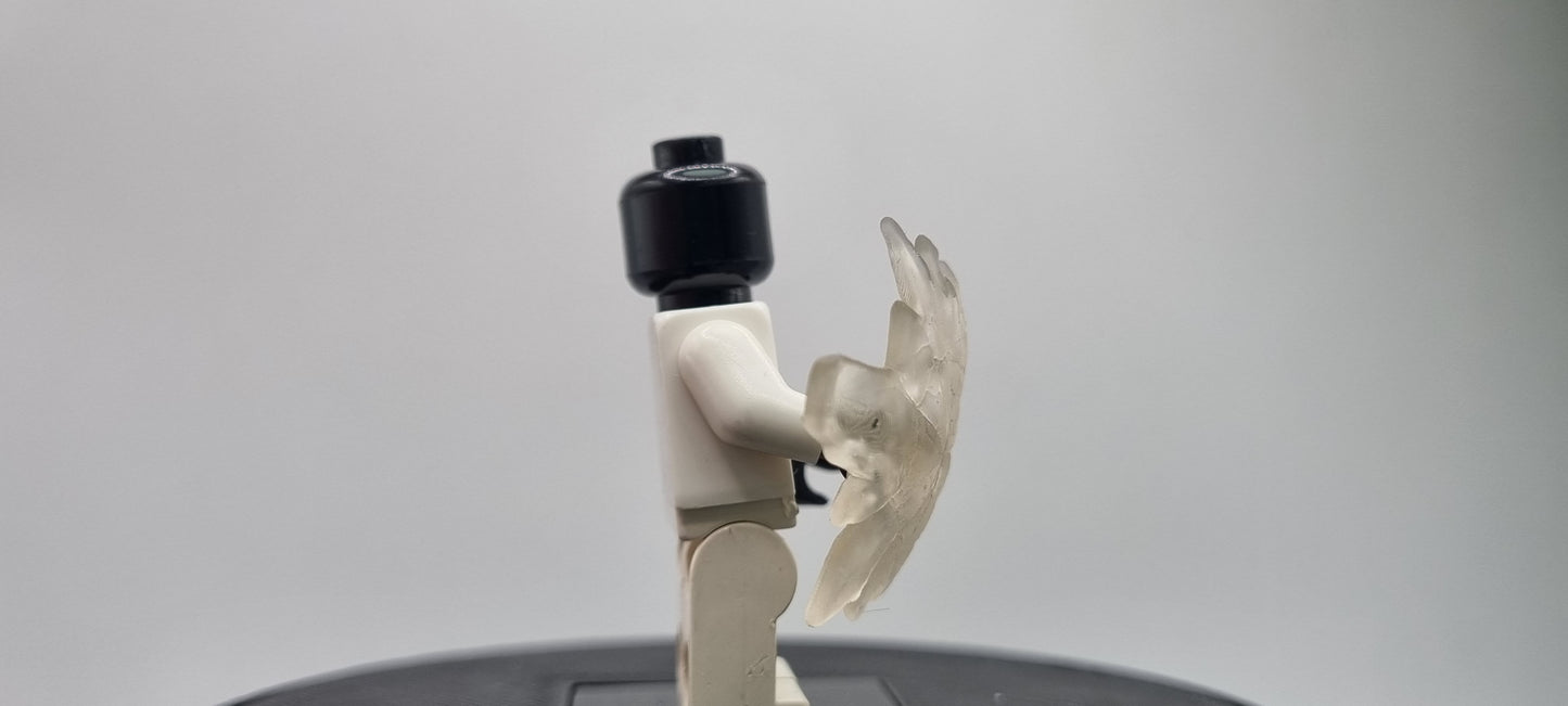 Building toy custom 3D printed old pirate with with earth earthquake effect!