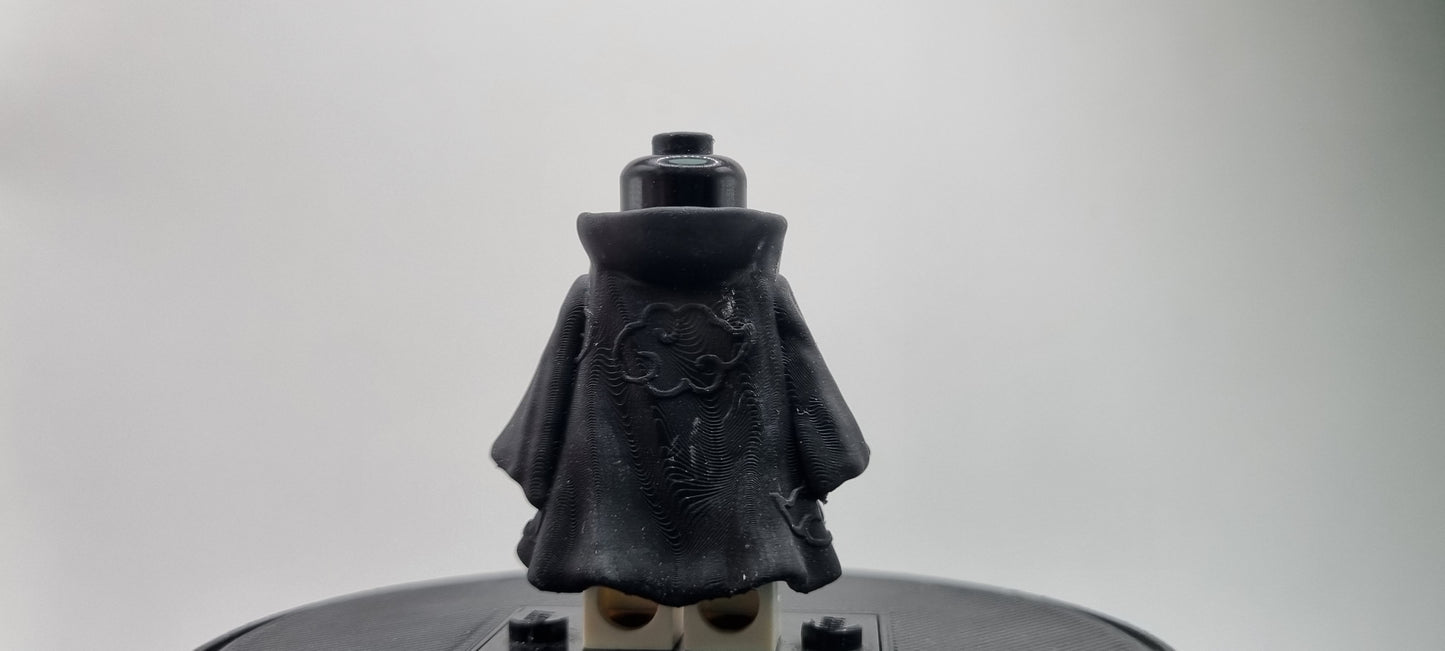 Building toy custom 3D printed ninja with one hand out cloack!