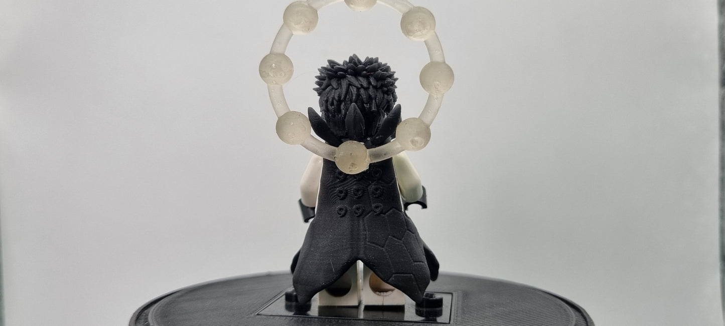 Building toy custom 3D printed ninja with rings behind him!