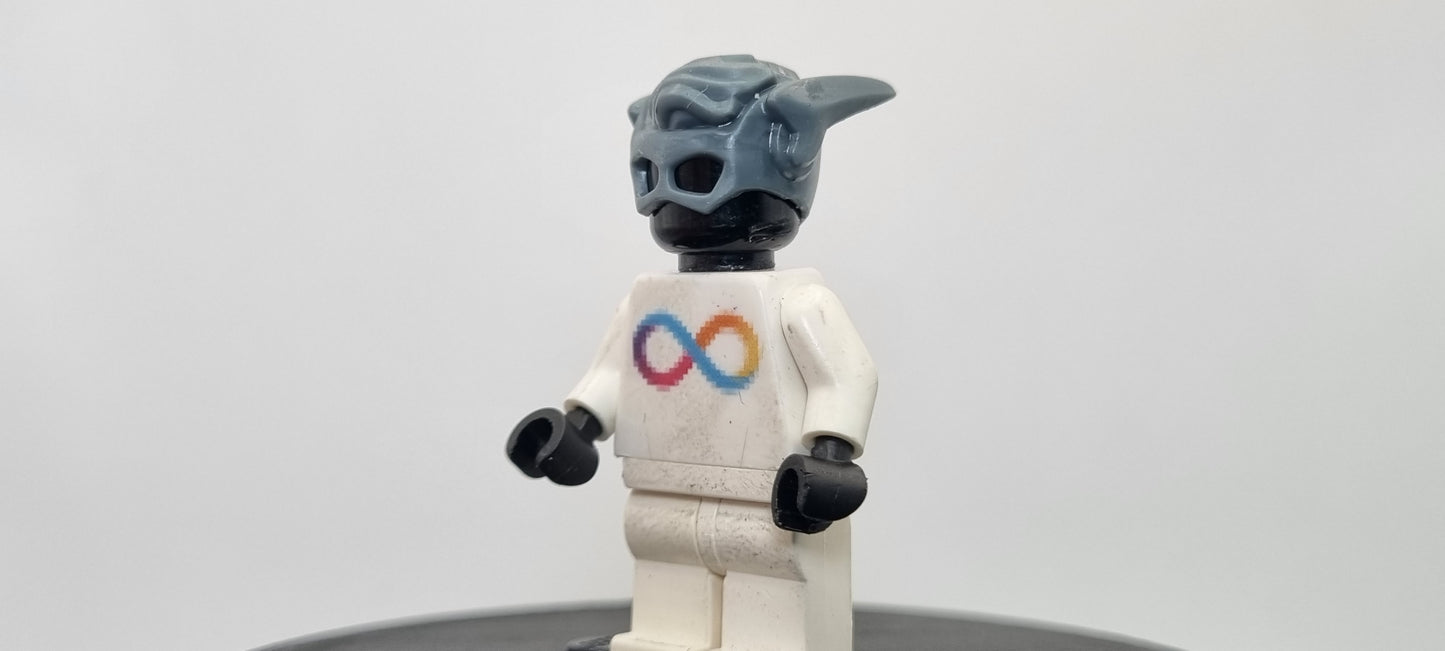 Building toy custom 3D printed super hero super fast hero runner with red hair by latofigs