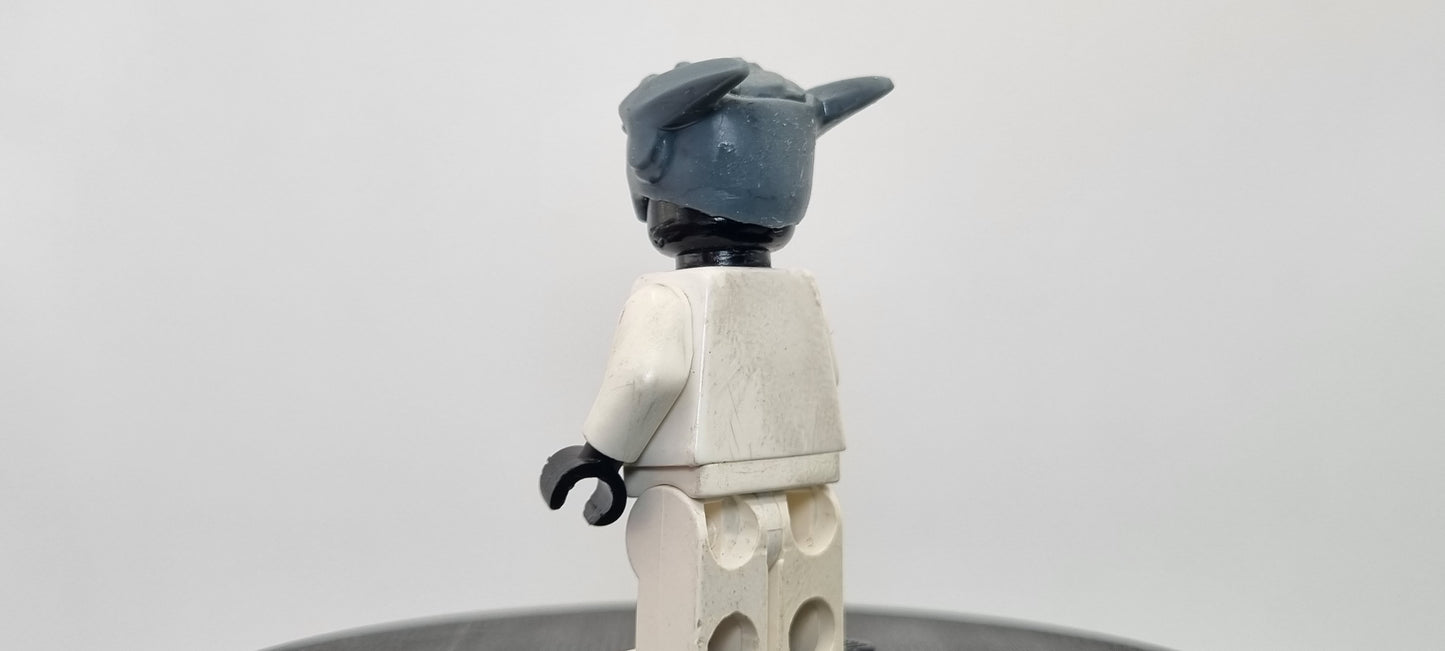 Building toy custom 3D printed super hero super fast hero runner with red hair by latofigs