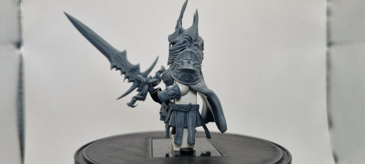 Building toy custom 3D printed wow female frost queen. Printed in 12k high resolution resin!