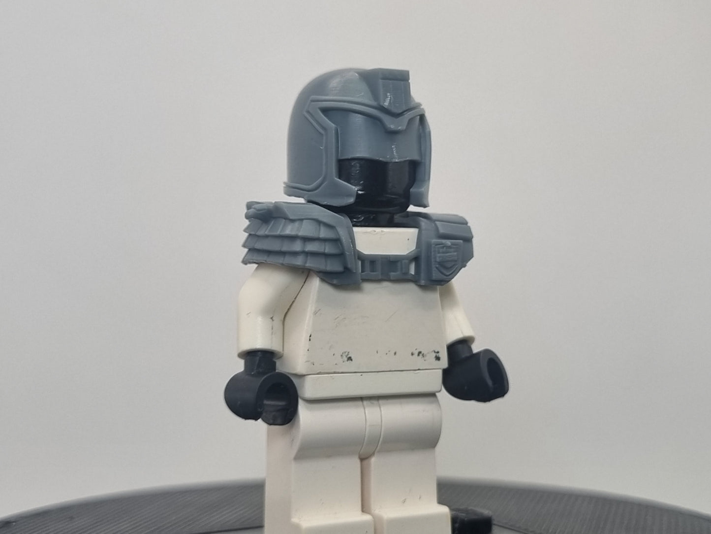 Building toy custom 3D printed police warrior