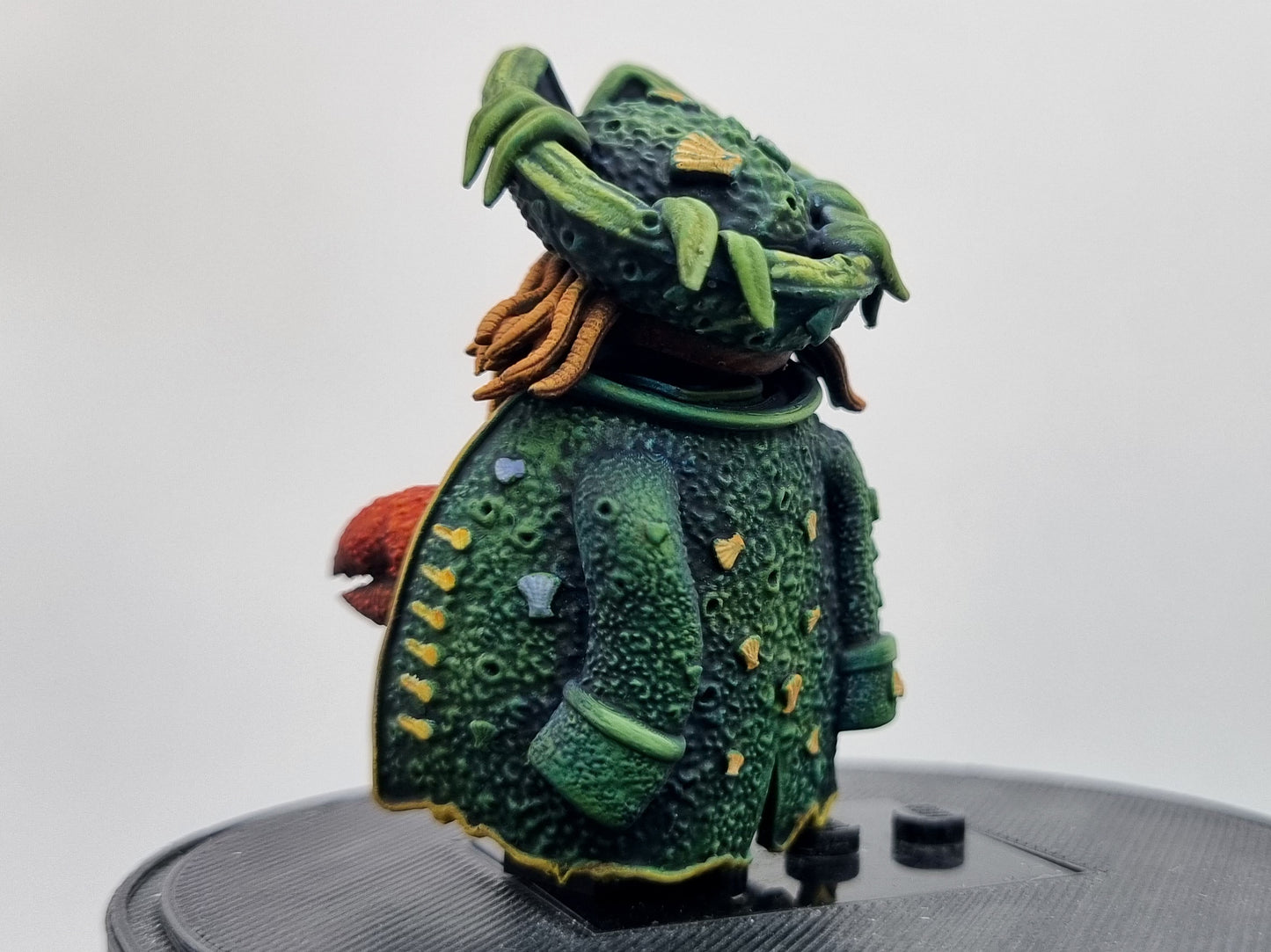 Building toy custom painted octopus pirate