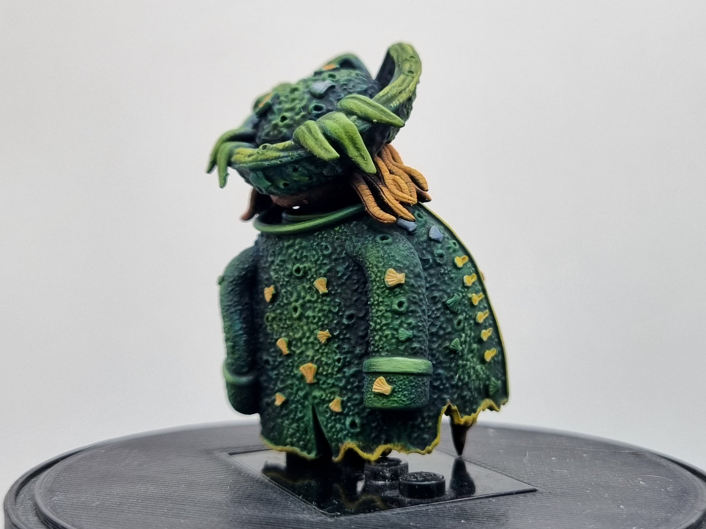 Building toy custom painted octopus pirate