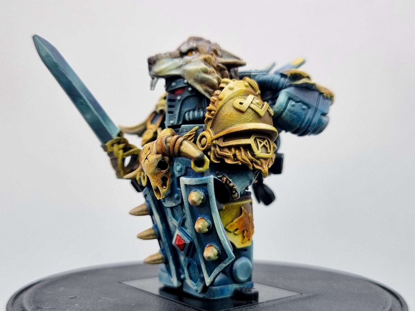 Building toy custom painted wolve galactic marine