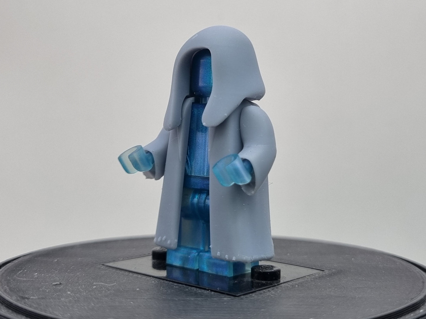 Building toy custom 3D printed galaxy wars robes for wizards with swords