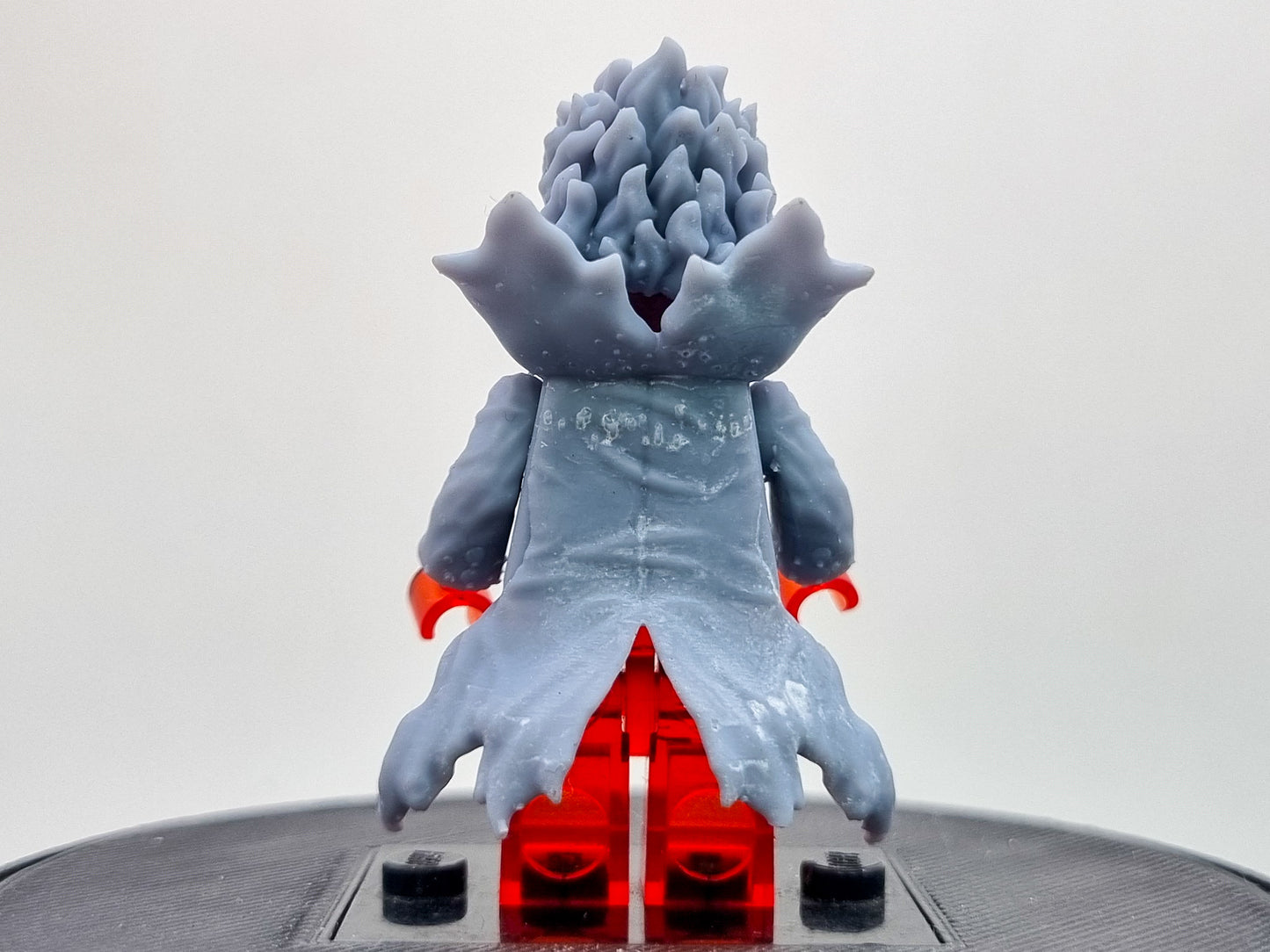 Building toy custom 3D printed fast runner looking with granny powers