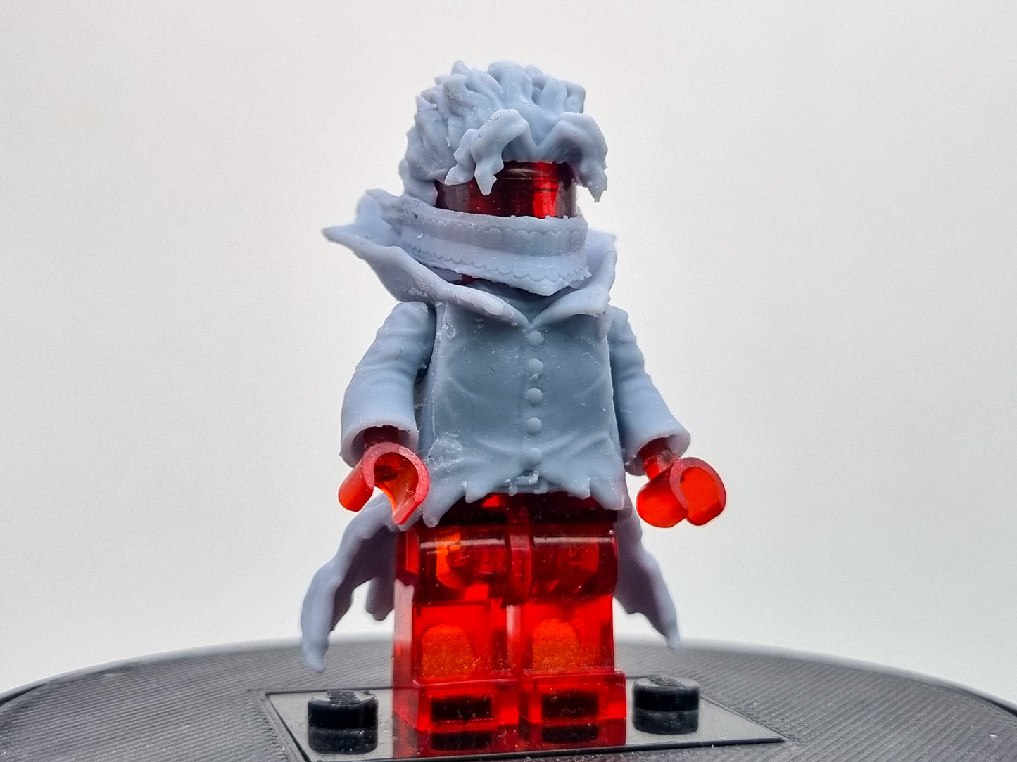 Building toy custom 3D printed fast runner looking with granny powers